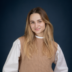 Andréa Tassard, co-fondatrice de IZALGUE_Lauréate du Prix 100 jours 2025